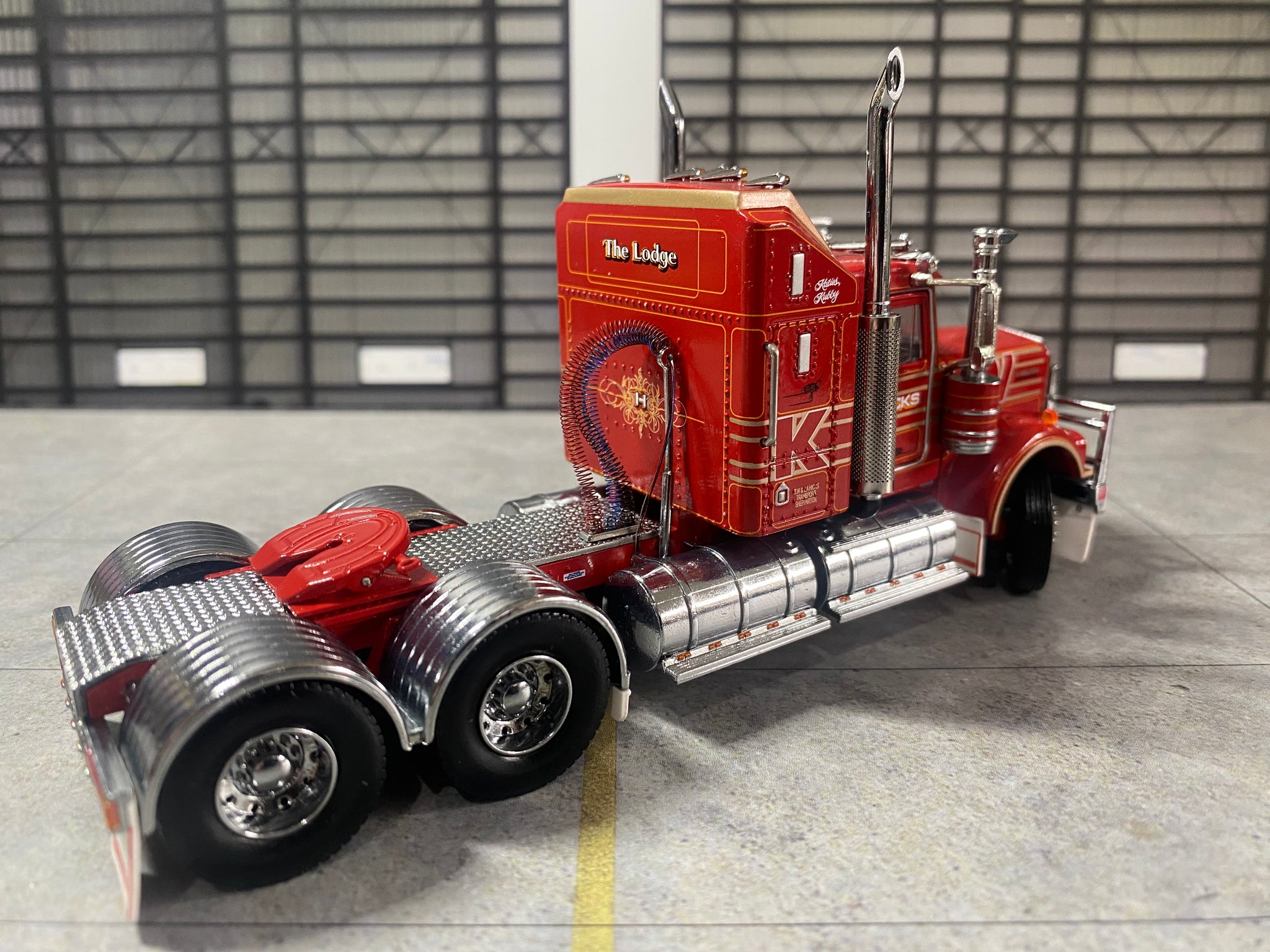 **PRE-ORDER** W900 KENWORTH "HICKS" - iconicreplicas