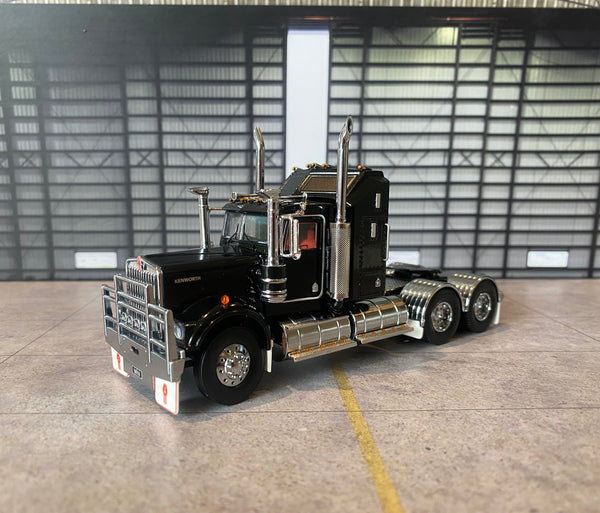 KENWORTH W900 AERODYNE 1/50 DIECAST PRIME MOVERS