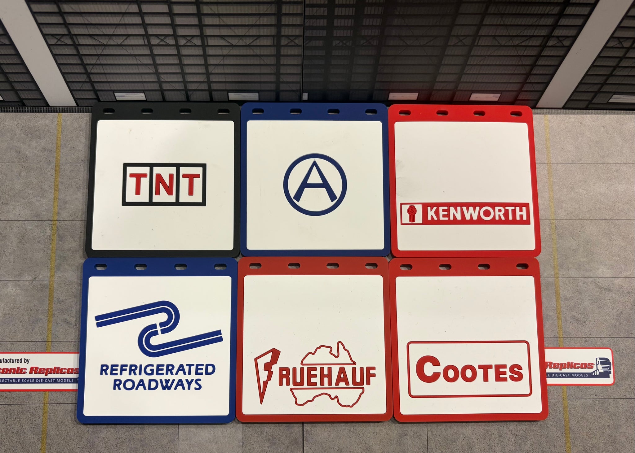 **Iconic rubber drink coasters** - iconicreplicas