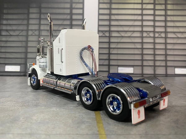KENWORTH W900 AERODYNE 1/50 DIECAST PRIME MOVERS