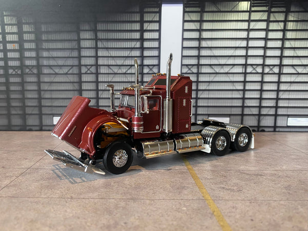 EX DISPLAY/NQR TRUCKS/TRAILERS